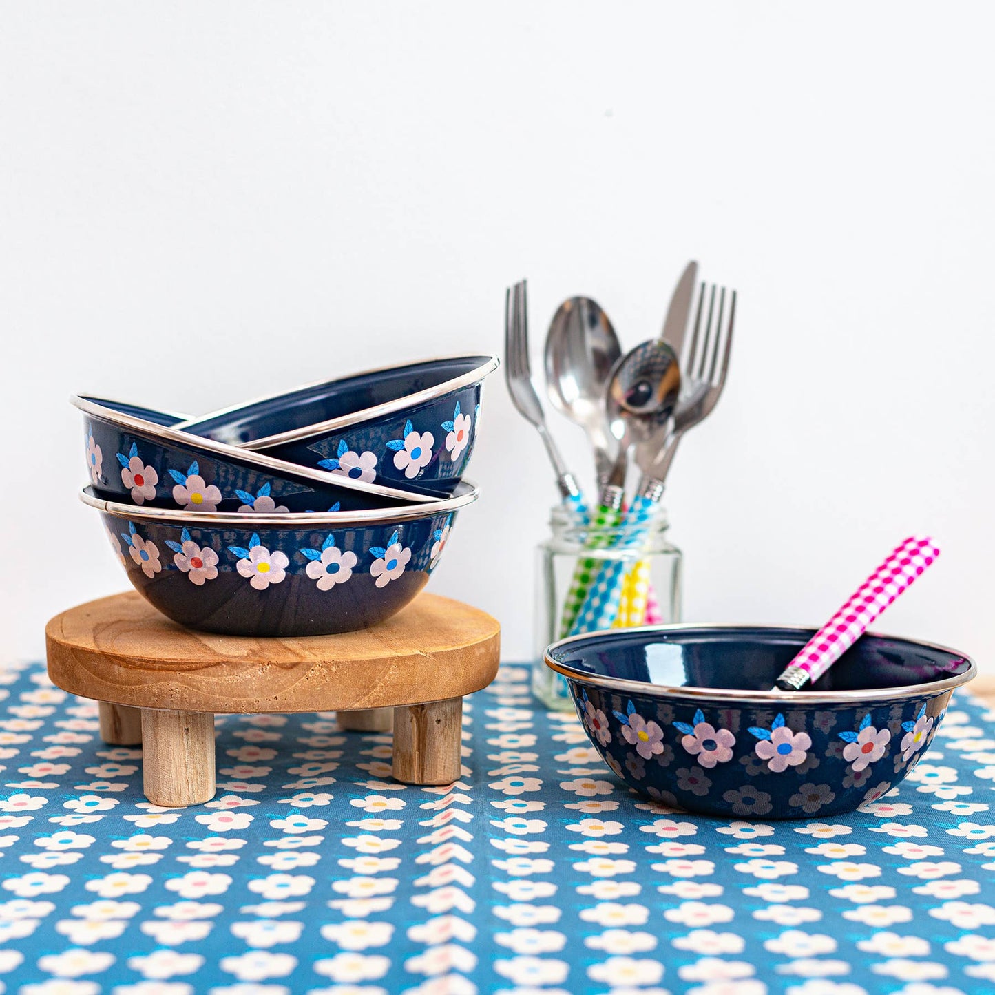 Retro Floral Enamelware Bowl